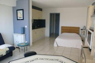 Studio 44, Héliopolis E au village naturiste - 0