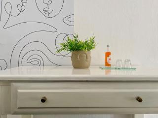 Maggie’s Art Studio - Mesongi - 0