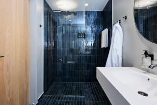 Kirk Suites - 5