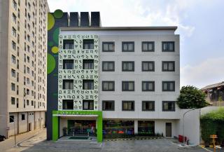 Zodiak MT Haryono by KAGUM Hotels - Jakarta - 0