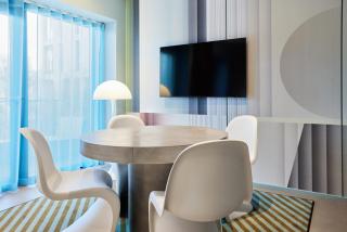 Kirk Suites - 1
