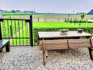 Quaint holiday home in Lamswaarde with garden - Lamswaarde - 5
