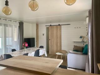 Modern and cosy ecolodge, shared heated pool, Les Mathes - Les Mathes - 1