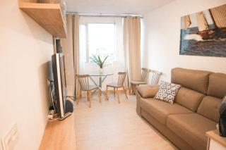 Apartamento céntrico y en primera linea de playa. - Marbella - 9