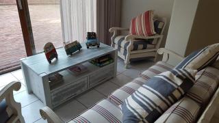 Mafari Beach House - 3