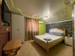 Villa aeroport розовый дом - 1