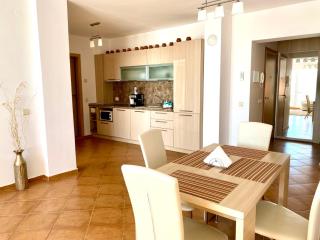 Apartments Bellevue - Ravda - 9