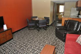 Quality Inn & Suites Mayo Clinic Area - Rochester - 9