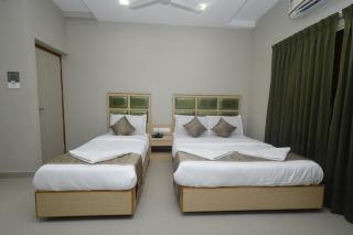 Grand Courtyard Business Hotel - Chennai - 8