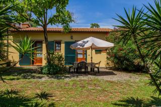 Oleandro - Agriturismo La Fattoria - 0