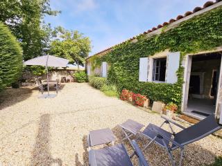 Fleurs de vigne, gîte charentais au grand coeur - - 9