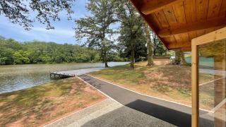 Hébergement au bord de l'eau -  - 4