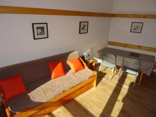 Studio pour 4 rénové avec balcon, proche des pistes et commerces, Arc 1800 - FR-1-411-632 - Arc 1800 - 9