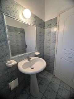 Eden Apartments - Qeparo - 6
