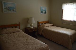 Kennebunk Gallery Motel and Cottages - 8
