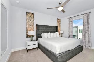 Trendy Condo With Foosball Table Near Disney With Resort & Waterpark Access - B26-210 - 2