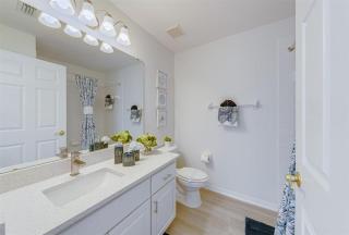580 - Stunning just renovated home - Davenport - 9