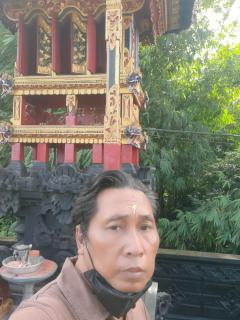 POLENG HOMESTAY - Montongbuwoh - 3