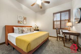 Bosque Retreat on the Rio - An Irvie Home - 1