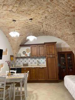 Longo Stone House - Castellana Grotte - 6