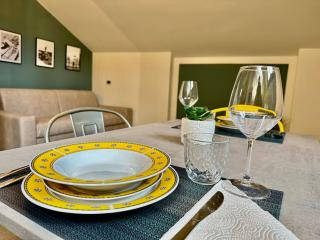 63 passi dal lago in centro by Revenue House - Como - 6