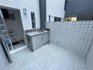 Apartamento para família com dois banheiros cama Triliche , Colchão novo 2 sofás cama tem WI FI, quintal, cozinha completa, TV, 2 ar condicionados NOTA BAIXA FOI DE UM HOSPEDE QUE COLOCOU 15 HOMENS NO ANO NOVO DENTRO DO AP E QUEBROU PORTAS E LOUÇAS - Praia Grande - 4