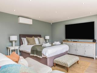 Charming Bosham Garden Lodge - Pass the Keys - 9