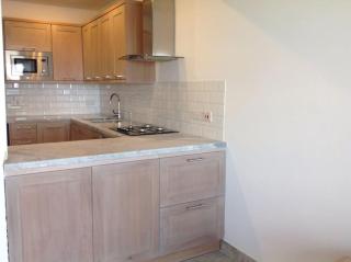 Seafront, 2 bed apartment in quiet central area - 1