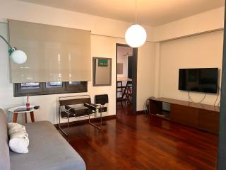 Stylish and spacious city center apartment - 6
