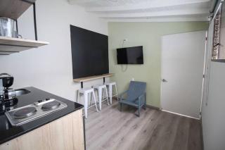 Hospedaje privado cerca a Provenza en el Poblado - M301 By Roots Rentals - 7