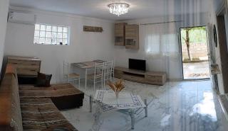 Anchorage Apartment in Rachoni - Rachonio - 3