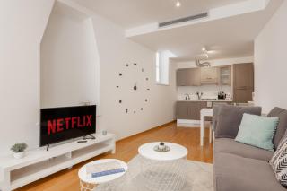 Suite Saba, stile e parcheggio in centro a Trieste - Triest - 2