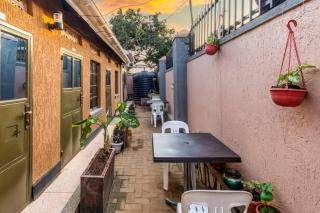Haber Motel Enterprise Ltd - Entebbe - 5