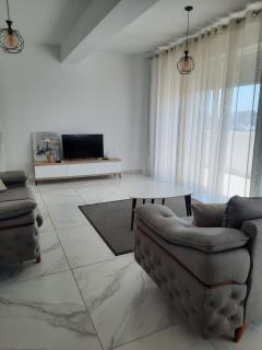 Apartment with city view - Tirana - 4