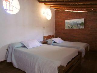 Hostal Casa Yerbabuena - 8