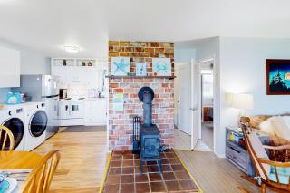 Samish Bay Cottage - Bow - 3
