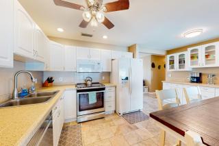 Tropical Haven Retreat - Bradenton - 5