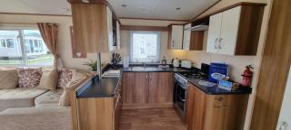 Golden Palm Resort - St David - Coastal Caravan Breaks - Chapel Saint Leonards - 5