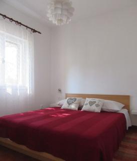 Apartments Mala kuca kraj mora - Grebaštica - 4