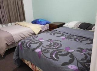 Mount Budget Accommodation - Tauranga - 4