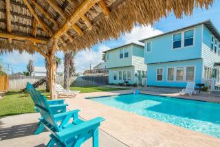 Pura Vida- In downtown Port A, overlooks pool - Port Aransas - 4