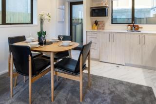 Best of Central Christchurch 2 bed 2 bath - 3