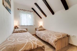 Holiday house with a parking space Fuzine, Gorski kotar - 20518 - Lokve - 1