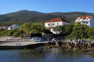 Family-friendly apartments with swimming pool Kneza, Korcula - 9720 - 9
