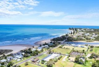 Brooms Beach Stay - Brooms Head - 8