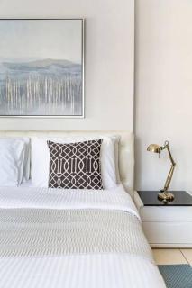 Contemporary 2BR w/ Maid's Room at JVC - Dubai - 6