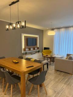 Casa del Alto, impecable, 3 dormitorios, 2 baños - Esquel - 7