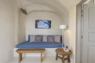Oia Waves by SV - Ia - 3