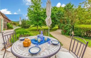3 Bedroom Gorgeous Home In Creysse - 4