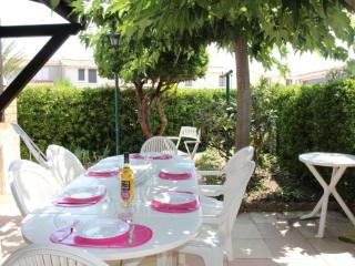 Pavillon près plage pour 4 pers. avec terrasse, parking et wifi, animaux acceptés - Gruissan - FR-1-229-869 - 0